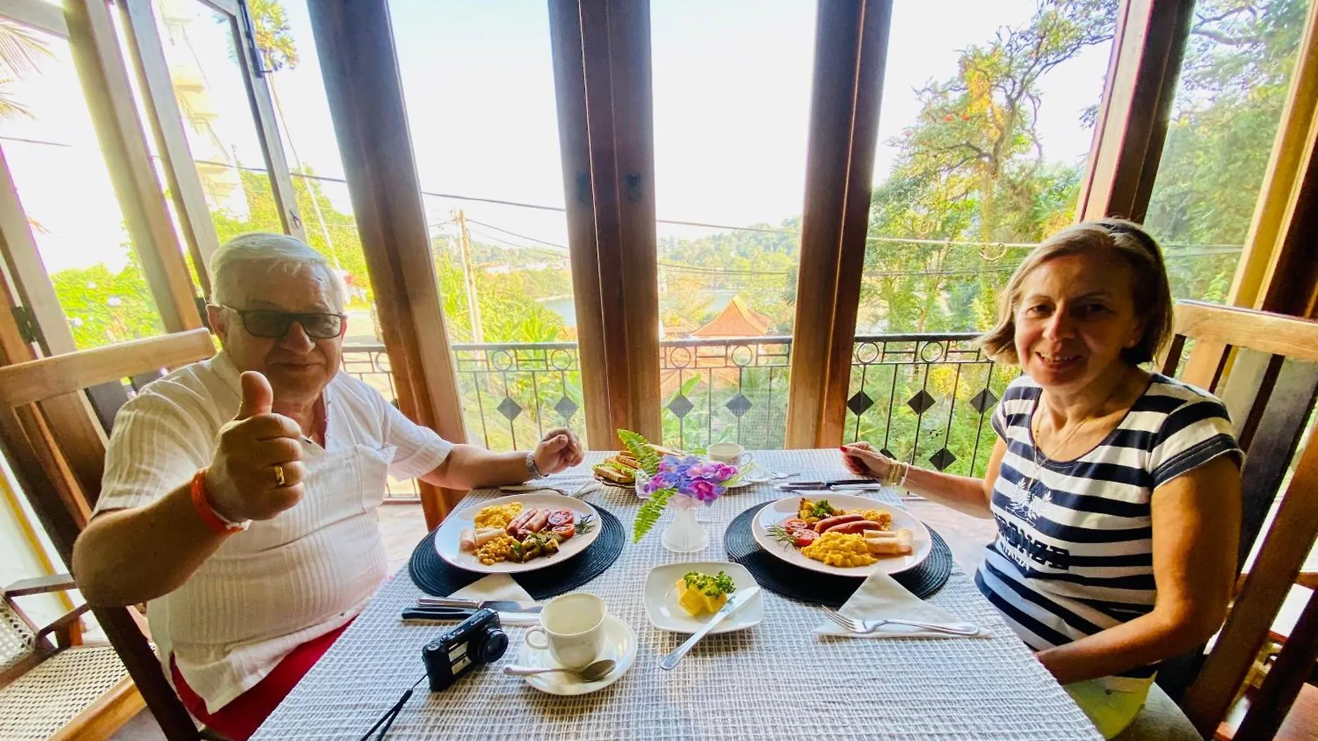 Guest house Sesatha Lake Kandy Sri Lanka